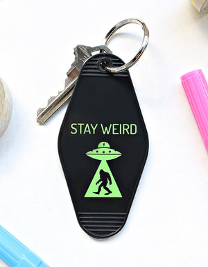 stay weird | key tag ( black)