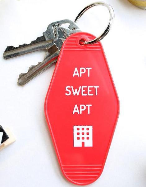 apt sweet apt | key tag